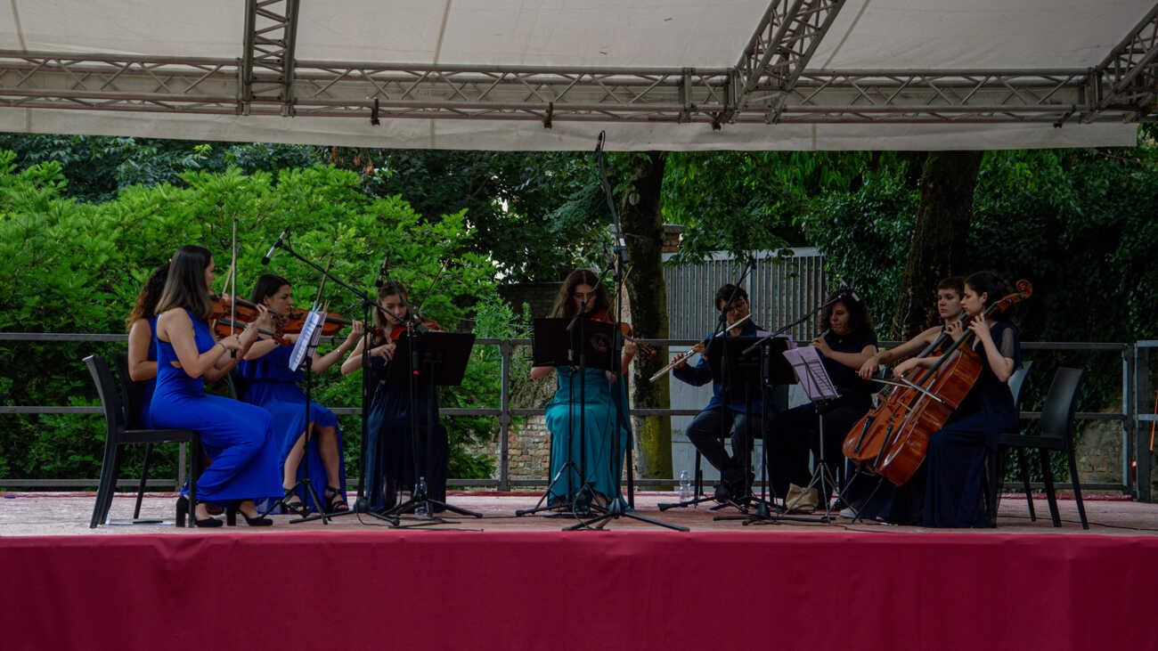 Morning Auditorium è una rassegna di concerti di musica classica della domenica mattina ai Giardini dell’Arena