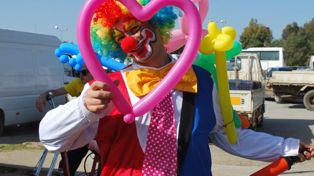 Dottor Clown organizza una camminata solidale per portare il sorriso a Rovigo, domenica 28 settembre