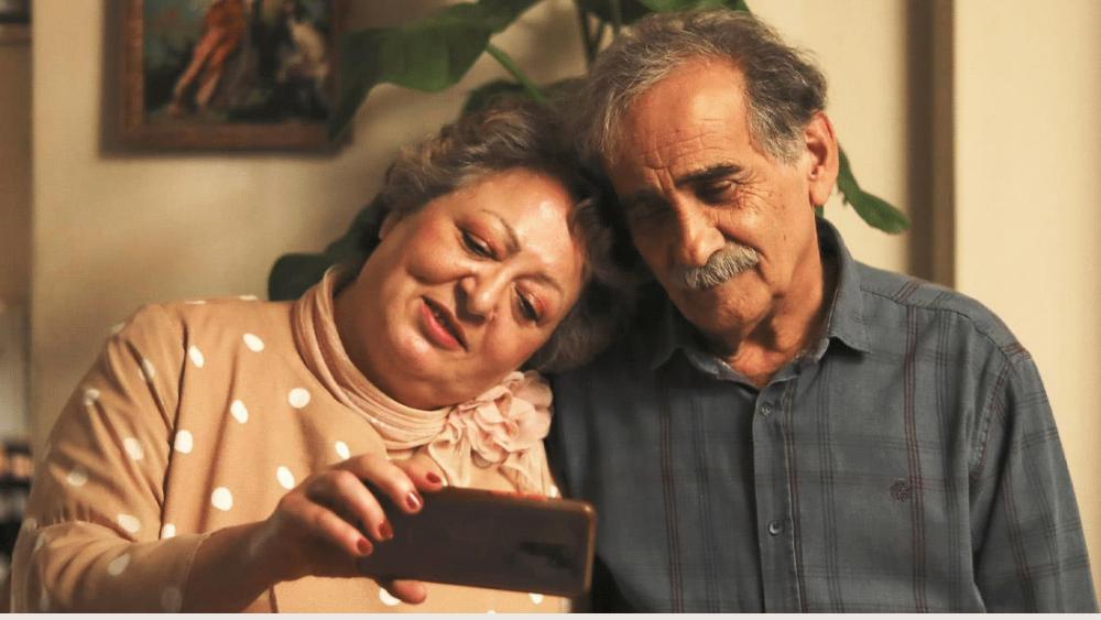 Una domenica di comunità e cinema: a Villaguattera si proietta il film “Il mio giardino persiano”